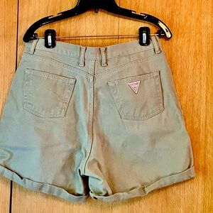 VINTAGE 1980s GUESS USA size 34 / 14 high waist tan denim jean shorts VGUC